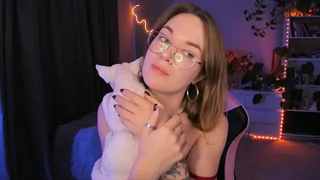 Snapshot of ami_amour_ chatting on December 3, 2024, 7:00 pm ami amour online show from December 3, 2024, 7:00 pm