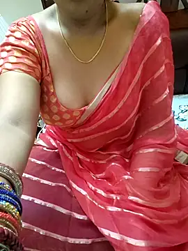 Snapshot of Roja-Telugu777 chatting on September 13, 2025, 3:45 pm Roja-Telugu777 online show from September 13, 2025, 3:45 pm