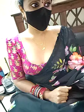 Snapshot of Roja-Telugu777 chatting on November 4, 2025, 2:10 am Roja-Telugu777 online show from November 4, 2025, 2:10 am