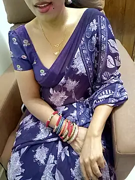 Snapshot of Roja-Telugu777 chatting on November 11, 2025, 2:44 am Roja-Telugu777 online show from November 11, 2025, 2:44 am