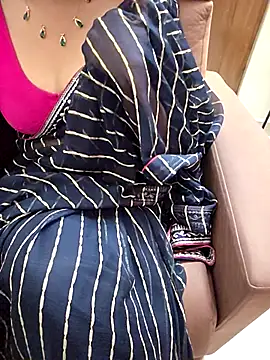 Snapshot of Roja-Telugu777 chatting on March 11, 2026, 2:56 pm Roja-Telugu777 online show from March 11, 2026, 2:56 pm