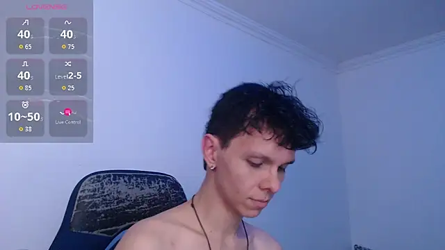 bryamado69 online show from June 27, 2026, 1:39 pm