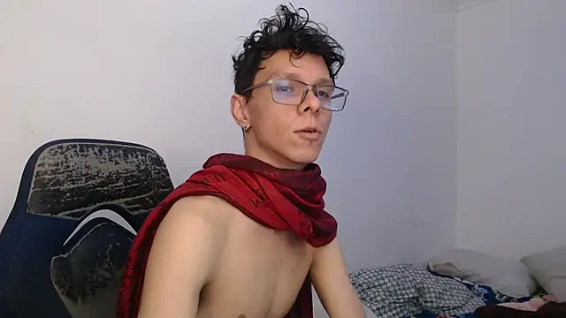 bryamado69 online show from July 21, 2026, 9:11 am