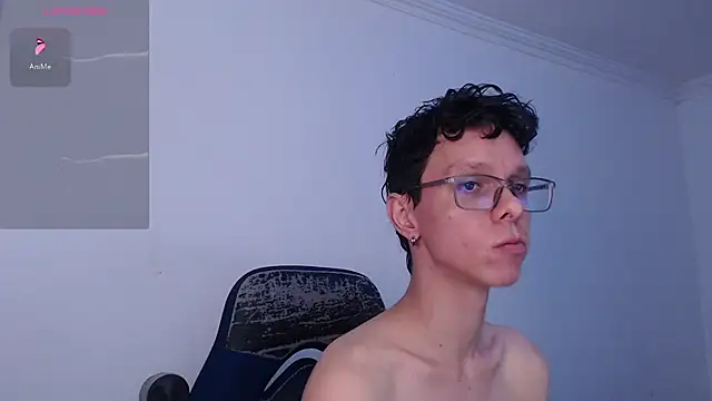 bryamado69 online show from July 24, 2026, 12:36 pm