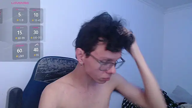 bryamado69 online show from July 25, 2026, 1:19 pm