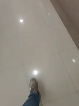 Snapshot of Gururonny07 chatting on September 30, 2025, 7:35 am Gururonny07 online show from September 30, 2025, 7:35 am