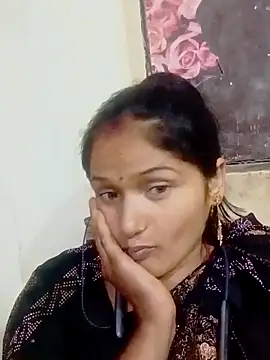 Snapshot of annaya_sweet chatting on January 19, 2026, 7:56 am annaya sweet online show from January 19, 2026, 7:56 am