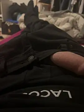 pignoufe online show from March 6, 2026, 11:34 pm