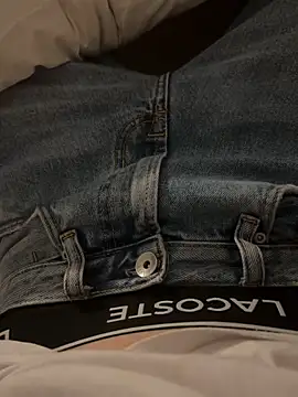 pignoufe online show from March 14, 2026, 1:49 pm