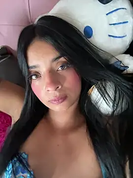 Laura fernandezII online show from March 3, 2025, 10:20 pm