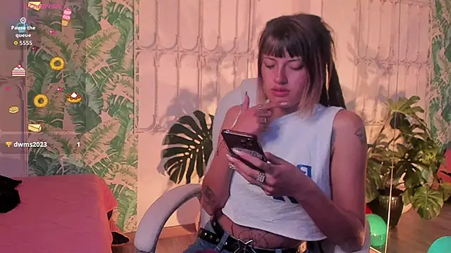  sharlotte777 online show from January 8, 2026, 2:30 pm