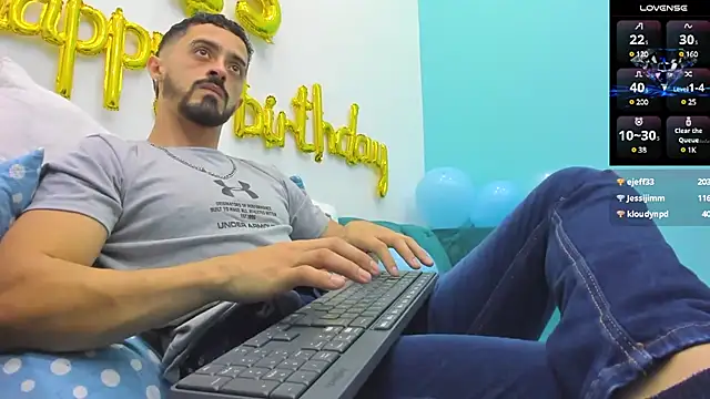 Snapshot of MAXIMUS_MASTE3 chatting on January 13, 2025, 7:43 am MAXIMUS MASTE3 online show from January 13, 2025, 7:43 am