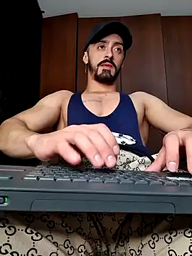 Snapshot of MAXIMUS_MASTE3 chatting on March 6, 2025, 3:57 am MAXIMUS MASTE3 online show from March 6, 2025, 3:57 am