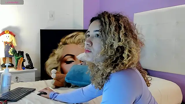 Charlotte11-11 online show from April 22, 2026, 3:46 pm