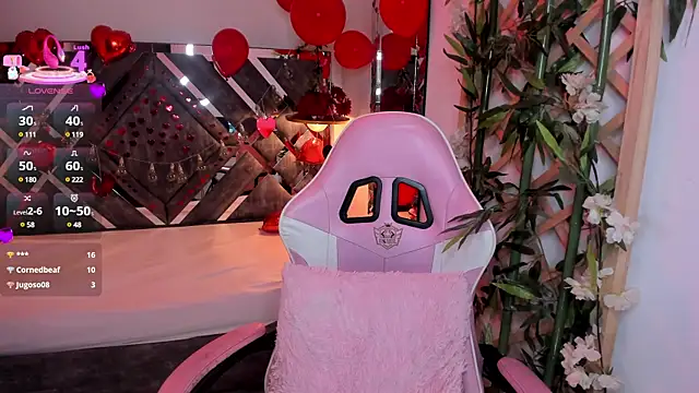 Snapshot of Nanachi_Cook chatting on February 17, 2025, 12:10 am Nanachi Cook online show from February 17, 2025, 12:10 am