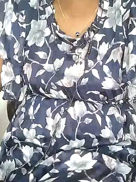 Snapshot of Jasikatamil chatting on February 12, 2025, 3:38 pm Jasikatamil online show from February 12, 2025, 3:38 pm