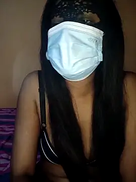 Nethmi156 online show from November 13, 2025, 4:06 pm