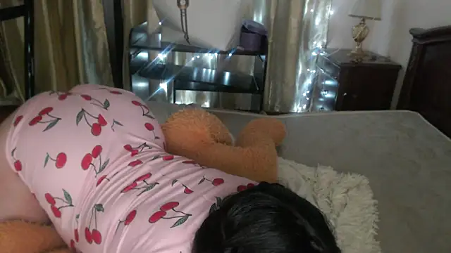 Snapshot of cutie_sakura chatting on March 2, 2025, 4:21 pm cutie sakura online show from March 2, 2025, 4:21 pm