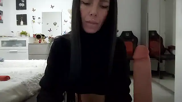 cicciolina online show from February 7, 2026, 1:26 pm