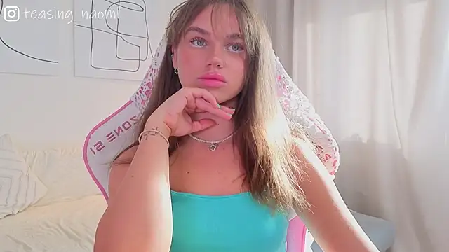 Snapshot of aesthetics__tease chatting on July 11, 2026, 12:46 am aesthetics tease online show from July 11, 2026, 12:46 am