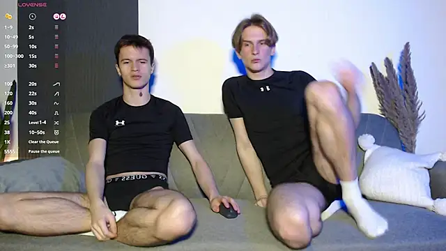 Snapshot of _whitenight_ chatting on December 4, 2024, 8:29 pm whitenight online show from December 4, 2024, 8:29 pm