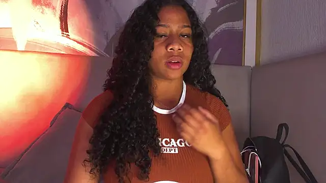 Sofi Fox  online show from April 29, 2026, 3:10 am
