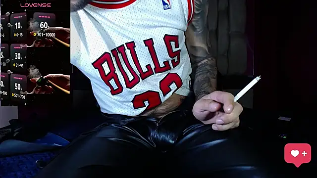 akeemdavid 05 online show from March 18, 2025, 9:32 pm