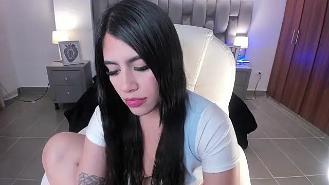 Snapshot of sarita_evanss chatting on January 23, 2025, 9:29 am sarita evanss online show from January 23, 2025, 9:29 am