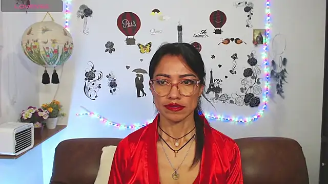 FernandaEloisa online show from January 12, 2025, 3:25 pm