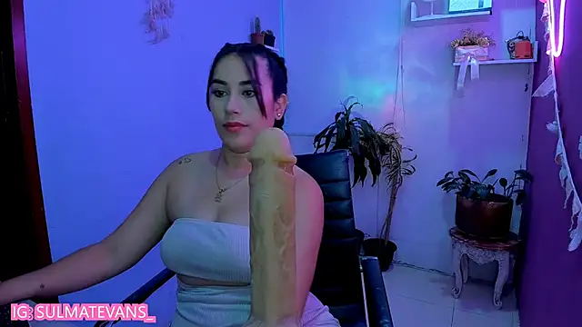 sulmatevans  online show from April 27, 2026, 10:46 am