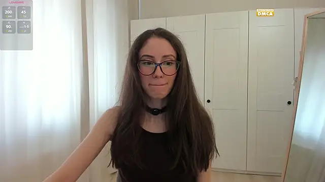 Snapshot of snowiie chatting on October 10, 2025, 11:53 am snowiie online show from October 10, 2025, 11:53 am