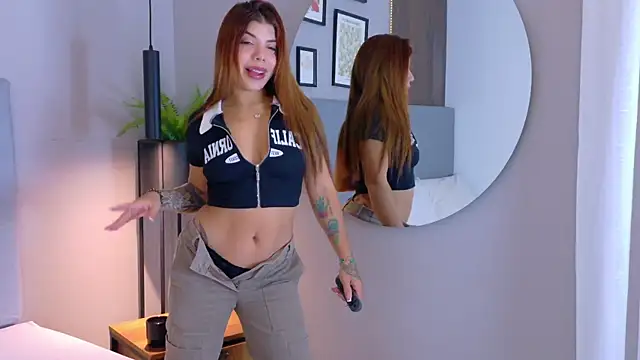 Snapshot of ValeSwift chatting on October 31, 2025, 11:44 am ValeSwift online show from October 31, 2025, 11:44 am