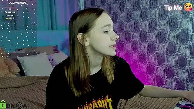 Lesi Moonie01 online show from March 11, 2026, 7:58 am