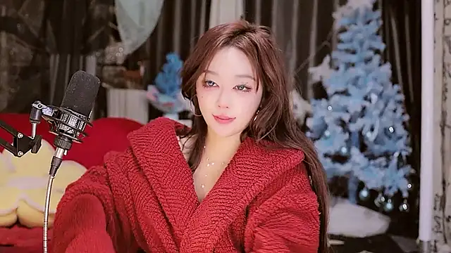 Missy Nana21 online show from December 13, 2024, 7:10 pm