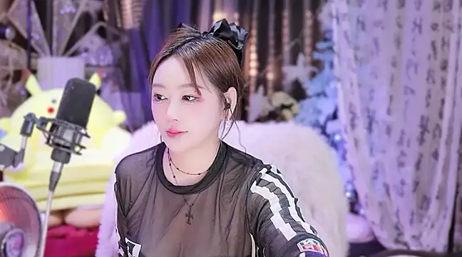 Snapshot of Missy_Nana21 chatting on January 19, 2025, 4:25 pm Missy Nana21 online show from January 19, 2025, 4:25 pm