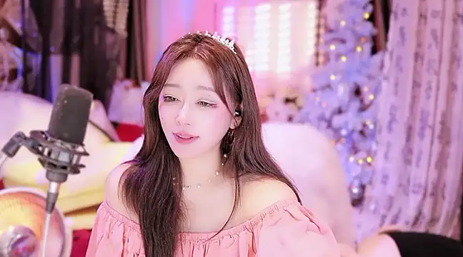 Snapshot of Missy_Nana21 chatting on January 31, 2025, 7:08 pm Missy Nana21 online show from January 31, 2025, 7:08 pm