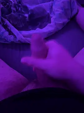 cumyo769 online show from February 16, 2026, 11:01 pm