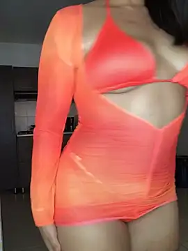 EmmaRossem online show from October 21, 2025, 7:14 pm