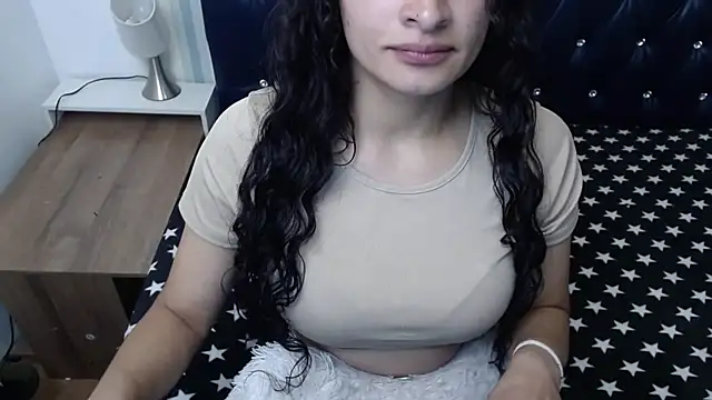 Snapshot of Scarlett_Keaton chatting on November 23, 2025, 4:12 am Scarlett Keaton online show from November 23, 2025, 4:12 am