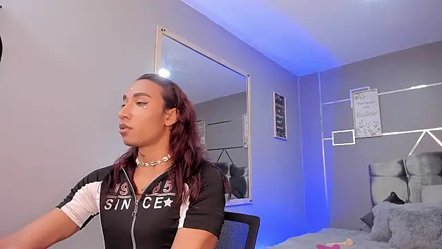 Snapshot of Nathan_Smith_ chatting on February 12, 2025, 7:56 pm Nathan Smith online show from February 12, 2025, 7:56 pm