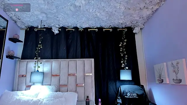 Nathan Smith  online show from December 4, 2025, 7:11 pm