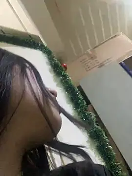 Snapshot of _Emmaa_Harper chatting on December 19, 2024, 5:18 am Emmaa Harper online show from December 19, 2024, 5:18 am