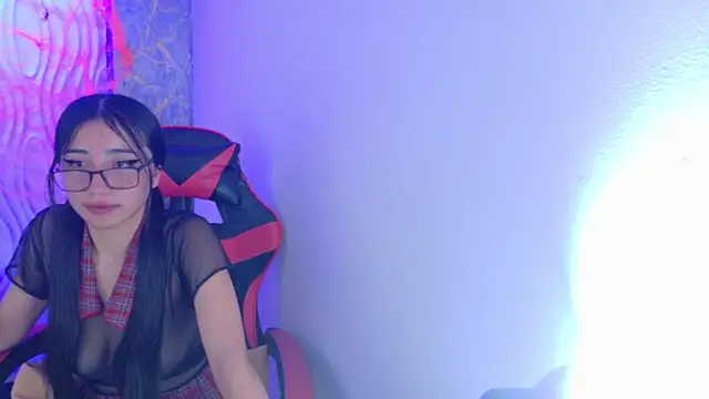 Snapshot of _Emmaa_Harper chatting on October 26, 2025, 7:58 am Emmaa Harper online show from October 26, 2025, 7:58 am