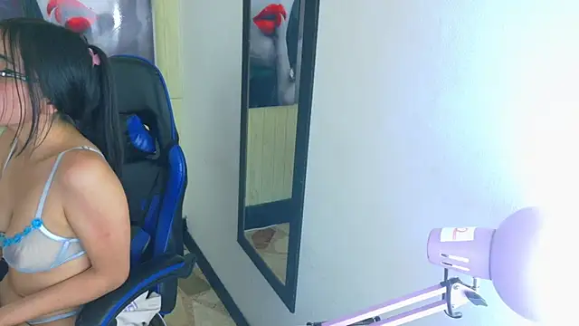 Snapshot of _Emmaa_Harper chatting on November 23, 2025, 6:13 am Emmaa Harper online show from November 23, 2025, 6:13 am