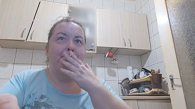 Snapshot of melissaBlessing chatting on January 15, 2025, 4:36 am melissaBlessing online show from January 15, 2025, 4:36 am