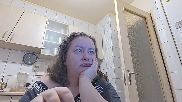 Snapshot of melissaBlessing chatting on March 2, 2025, 7:32 am melissaBlessing online show from March 2, 2025, 7:32 am