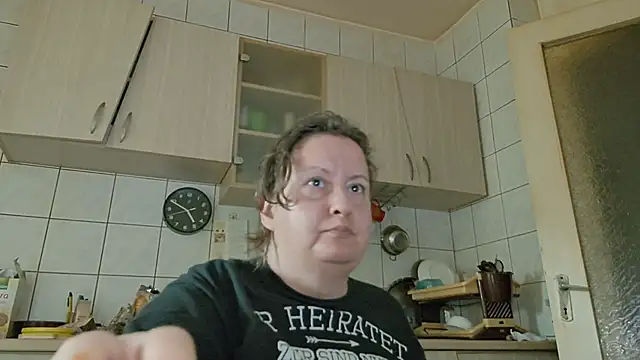 Snapshot of melissaBlessing chatting on September 25, 2025, 1:59 pm melissaBlessing online show from September 25, 2025, 1:59 pm