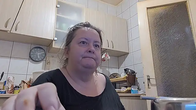 Snapshot of melissaBlessing chatting on October 9, 2025, 2:09 am melissaBlessing online show from October 9, 2025, 2:09 am