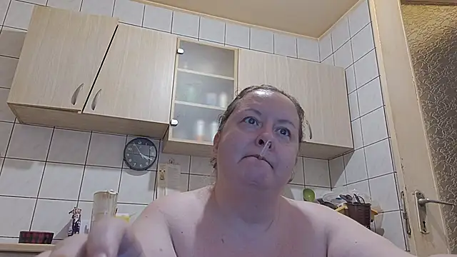 Snapshot of melissaBlessing chatting on June 21, 2026, 1:19 am melissaBlessing online show from June 21, 2026, 1:19 am