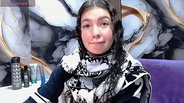 lilimini032 online show from July 15, 2026, 9:20 pm